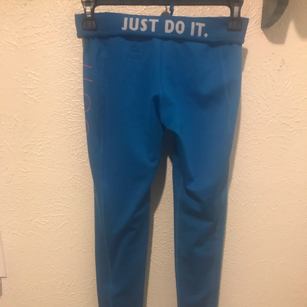 2/$20 Nike Pro Combat leggings- xs great condition